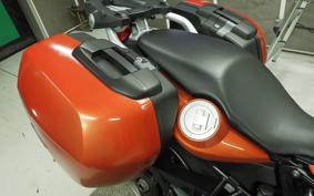 BMW F800GT 2013