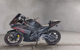 YAMAHA YZF-R25 RG10J