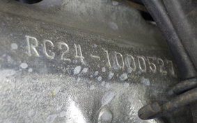 HONDA VFR750F RC24