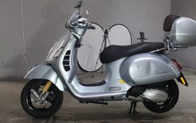 VESPA  VESPA GTS SUPER  TEC 300 M4571