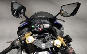 YAMAHA YZF-R25 RG10J