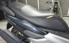 YAMAHA N-MAX SE86J