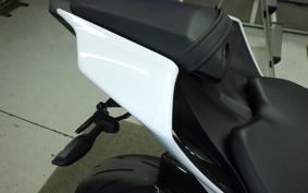YAMAHA YZF-R6 2019