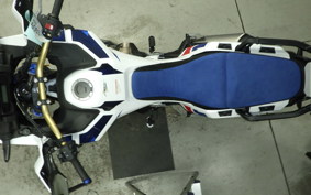 HONDA CRF1100L AFRICA TWIN DCT SD15