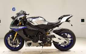 YAMAHA YZF-R1 M 2017