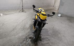 TRIUMPH  TRIUMPH  STREET  TRIPLE RS HDA614