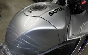 SUZUKI HAYABUSA Gen.3 2026 EJ11A