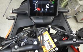 KTM 890 ADVENTURE	 2026