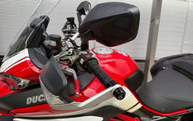 DUCATI MULTI STRADA 1200S 2015 AA02