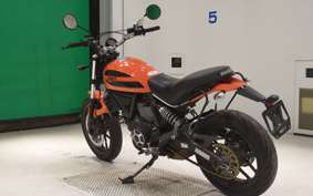 DUCATI SCRAMBLER SIXTY2 2016