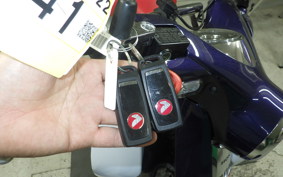 HONDA C125 SUPER CUB 2002 JA58