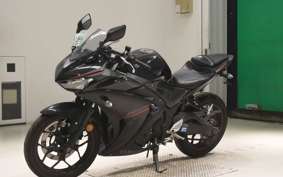 YAMAHA YZF-R25 2017 RG43J