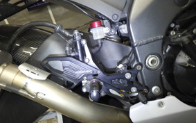 KAWASAKI ZX 10 NINJA R 2010