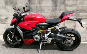 DUCATI  DUCATI  STREET  FIGHTER V2 2022 3F00