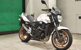 SUZUKI GSR600 A 2010