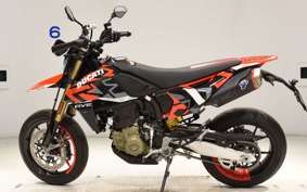 DUCATI HYPERMOTARD698 2025