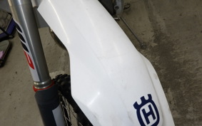 HUSQVARNA TE150I