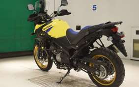 SUZUKI DL650 ( V-Strom 650 ) XTA 2024 C733M
