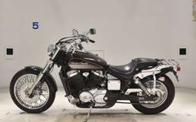HONDA SHADOW 750 SLASHER 2003 RC48