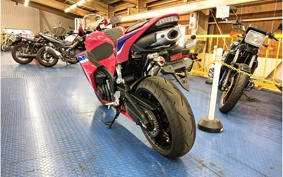 HONDA CBR600RR ABS 2024 PC40