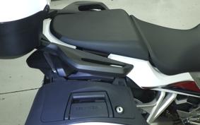 HONDA VFR800F 2022 RC79