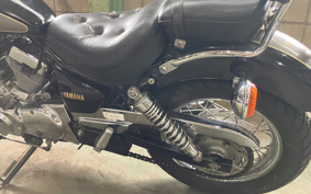 YAMAHA VIRAGO 250 3DM