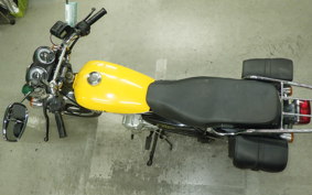 YAMAHA YB125SP 2004