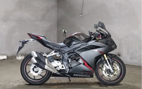 HONDA CBR250RR MC51