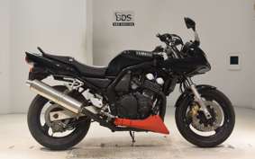 YAMAHA FZ400 1997 4YR