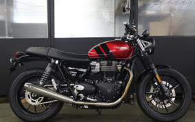 TRIUMPH STREET TWIN 2021 DAD74G