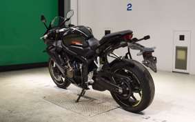 HONDA CBR650R 2021 RH03