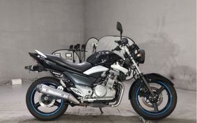 SUZUKI GSR250 GJ55D