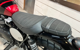 TRIUMPH SCRAMBLER 2022 DAD78G