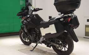 SUZUKI Vｽﾄﾛｰﾑ250A 2008