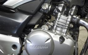 SUZUKI GSR250 2023