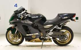 KAWASAKI ZX 1200 NINJA R 2003 ZXT20B
