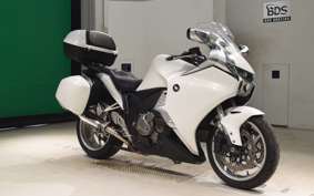 HONDA VFR1200F DCT 2013 SC63