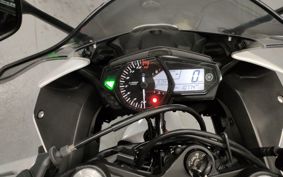 YAMAHA YZF-R25 RG10J