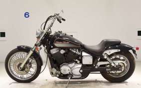 HONDA SHADOW 750 SLASHER 2003 RC48