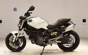 DUCATI MONSTER 696 2011
