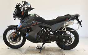 KTM 890 ADVENTURE	 2021