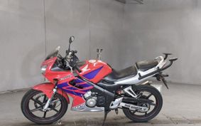 HONDA CBR125R JC34