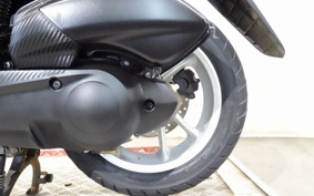 YAMAHA N-MAX SE86J