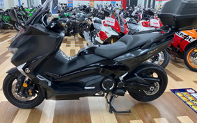 YAMAHA T-MAX 530 DX ABS 2017 SJ15J