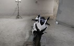HONDA CBR650R RH03