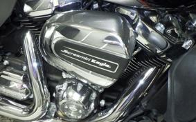 HARLEY FLHTCUTG TRIKE 1750 2018