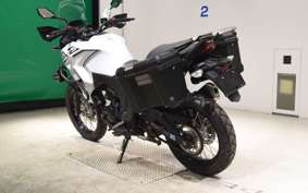 KAWASAKI VERSYS X250Aﾂｱﾗｰ LE250D