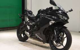 KAWASAKI ZX-25R 2013 ZX250E
