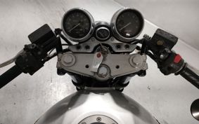 SUZUKI INAZUMA 1200 1999 GV76A