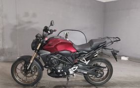 HONDA CB250R MC52